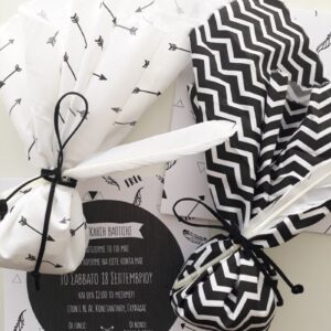 Υφασμάτινη θεματική μπομπονιέρα boho άσπρο-μαύρο