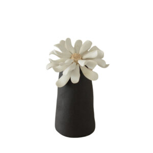 Κεραμική Μαργαρίτα σε βραχάκι Μαύρο